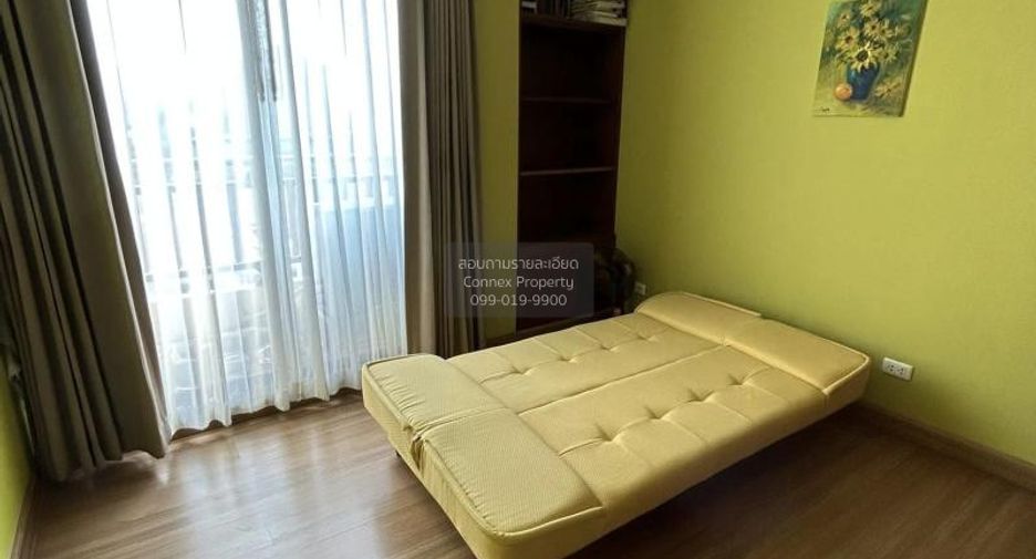 For rent 2 bedrooms condo in Sathon, Bangkok
