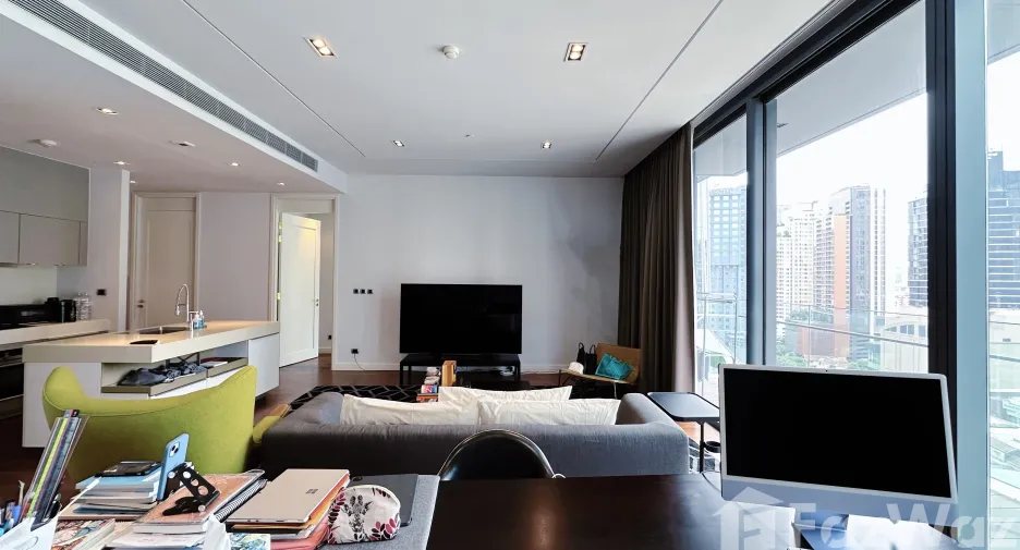 For sale 2 bedrooms condo in Khlong Toei, Bangkok