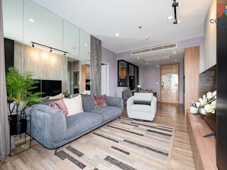 For rent 3 bedrooms condo in Chatuchak, Bangkok