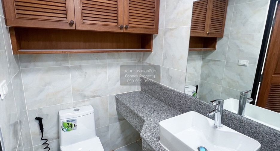 For rent 2 bedrooms condo in Ratchathewi, Bangkok
