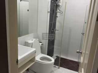 For rent 2 bedrooms condo in Yan Nawa, Bangkok