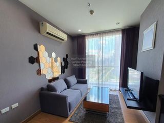 For rent 2 bedrooms condo in Yan Nawa, Bangkok