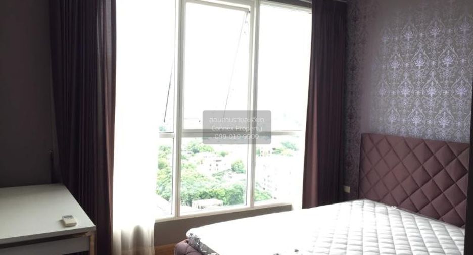 For rent 2 bedrooms condo in Yan Nawa, Bangkok