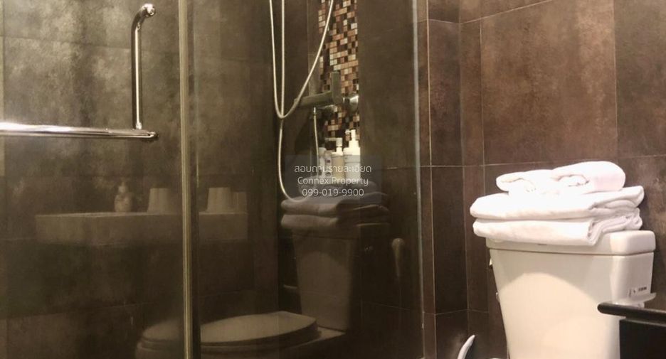 Condo en alquiler de 1 habitaciones en Khlong Toei, Bangkok