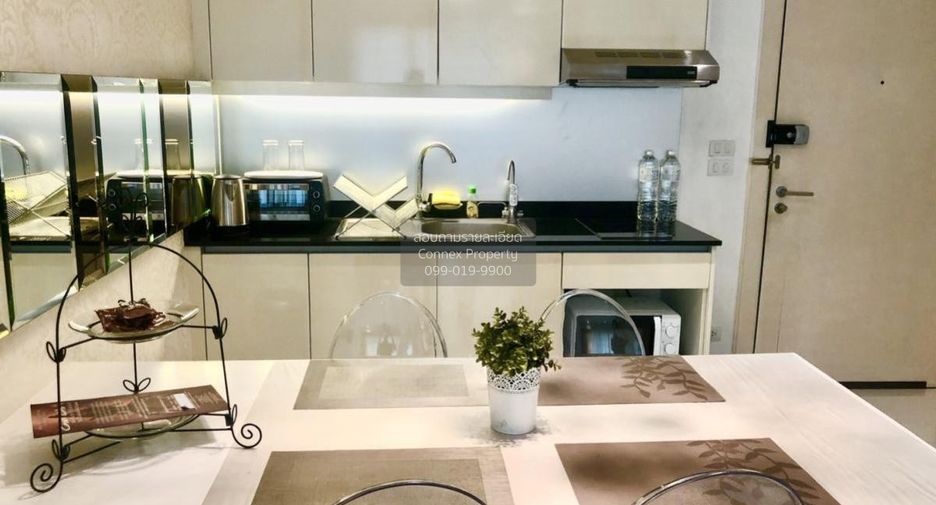 Condo en alquiler de 1 habitaciones en Khlong Toei, Bangkok