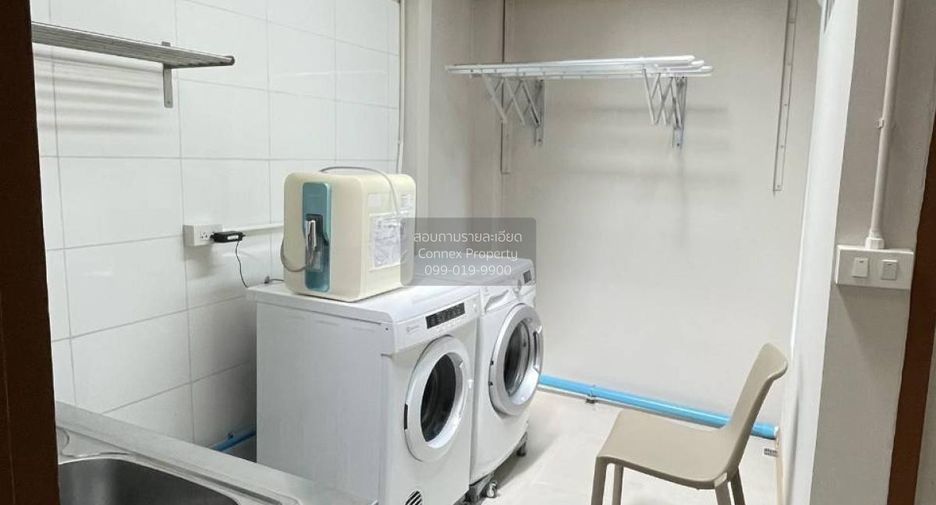 For rent 2 bedrooms house in Sathon, Bangkok