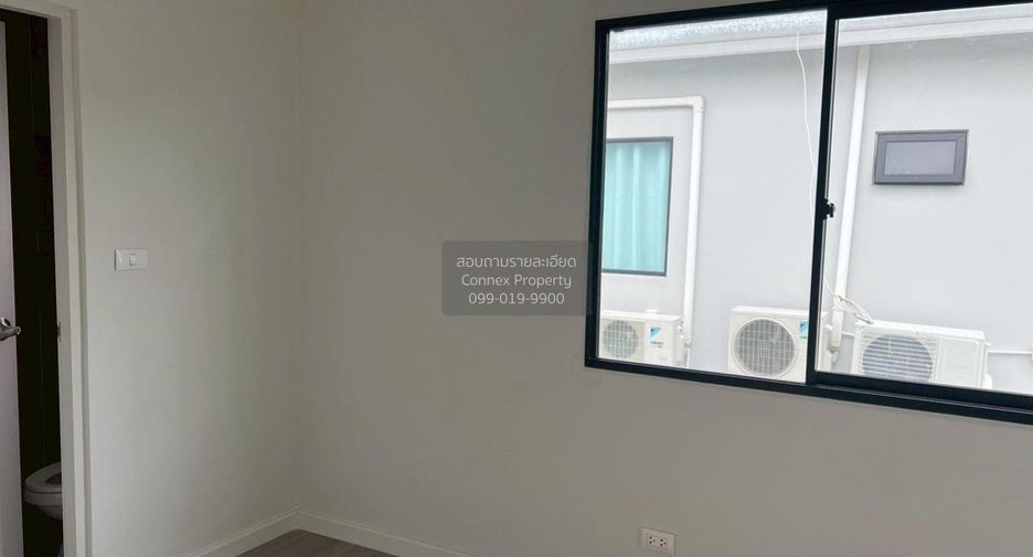 For rent 2 ベッドルーム townhouse in Bang Khen, Bangkok