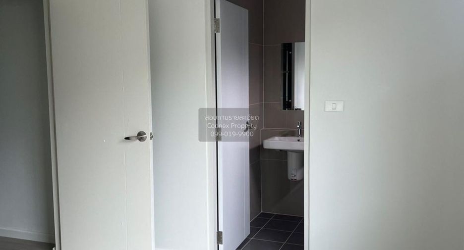 For rent 2 ベッドルーム townhouse in Bang Khen, Bangkok