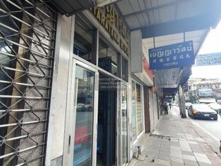 À louer 3 chambres local commercial à Phra Nakhon, Bangkok