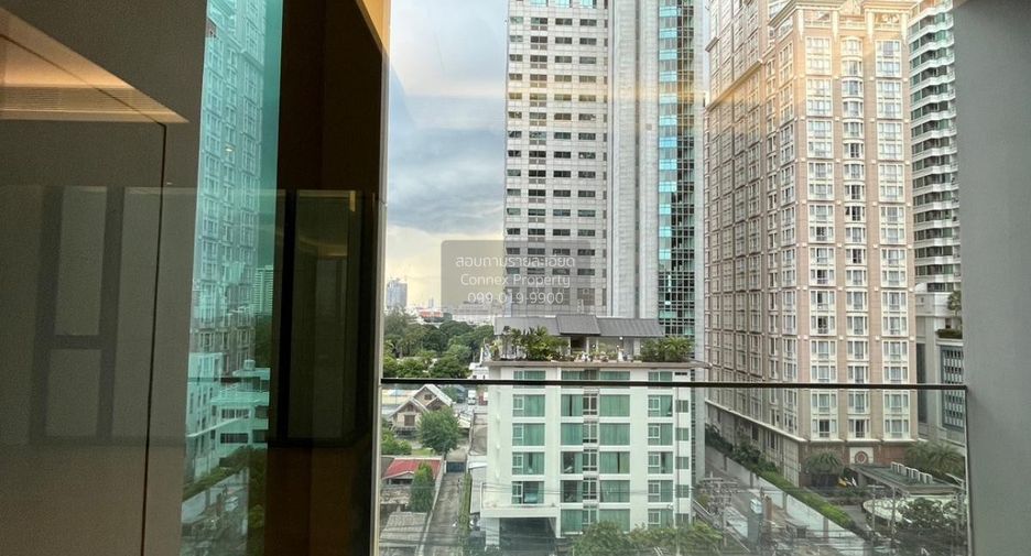For rent 2 bedrooms condo in Pathum Wan, Bangkok