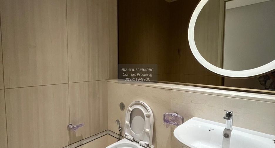 For rent 2 bedrooms condo in Pathum Wan, Bangkok