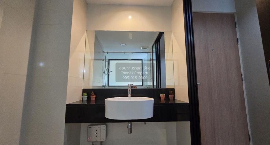Wohnung zur Miete mit 2 Zimmer in Watthana, Bangkok
