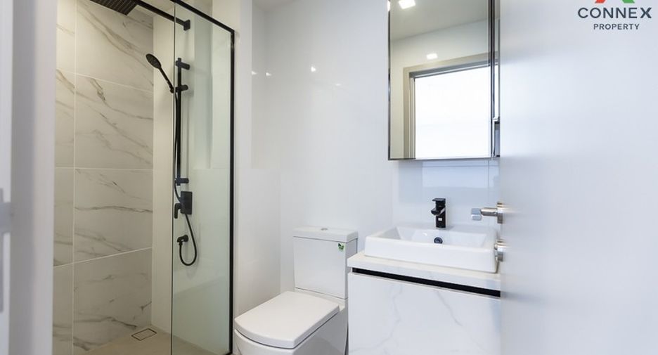 Wohnung zur Miete mit 2 Zimmer in Phra Khanong, Bangkok