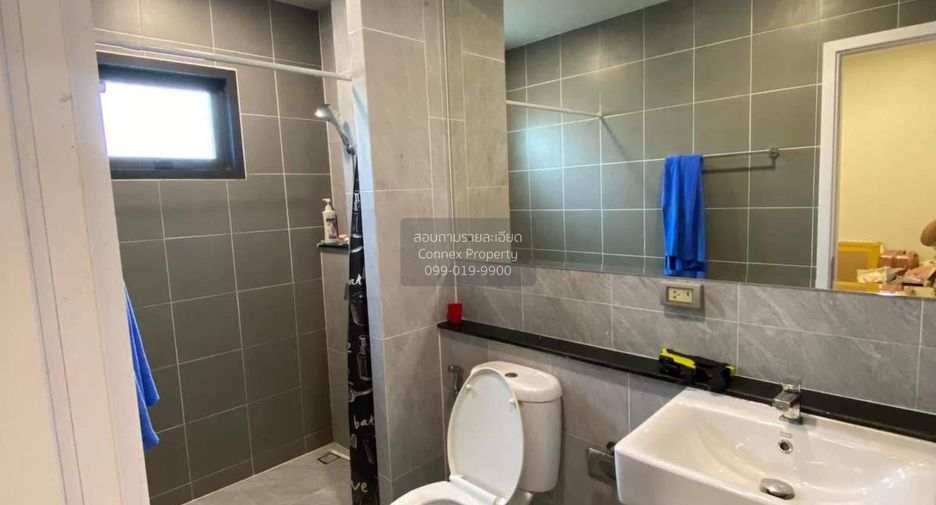 For rent 2 bedrooms townhouse in Bang Phli, Samut Prakan