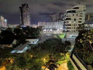For rent 1 bed condo in Thon Buri, Bangkok