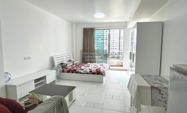 Condo en alquiler de 1 habitaciones en Khlong San, Bangkok