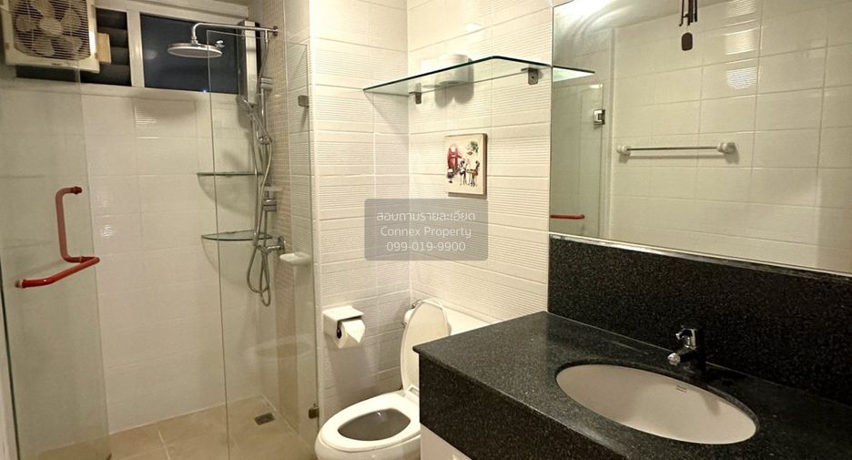 For rent 2 bedrooms condo in Phasi Charoen, Bangkok