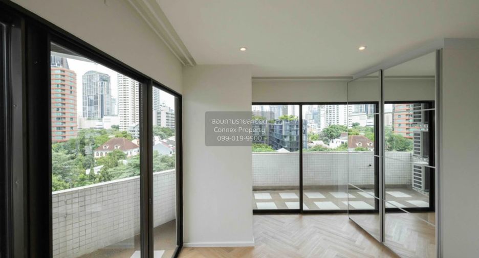 Condo en alquiler de 3 habitaciones en Watthana, Bangkok