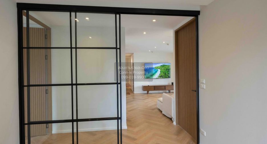 Condo en alquiler de 3 habitaciones en Watthana, Bangkok