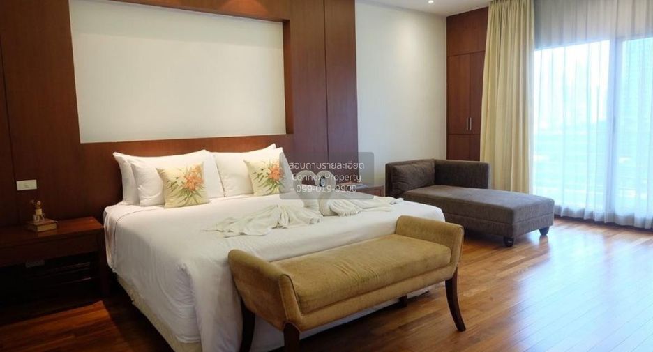 For rent 3 bedrooms condo in Pathum Wan, Bangkok