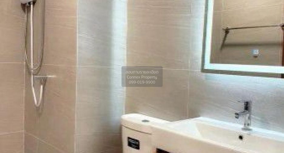 For rent 2 bedrooms condo in Din Daeng, Bangkok