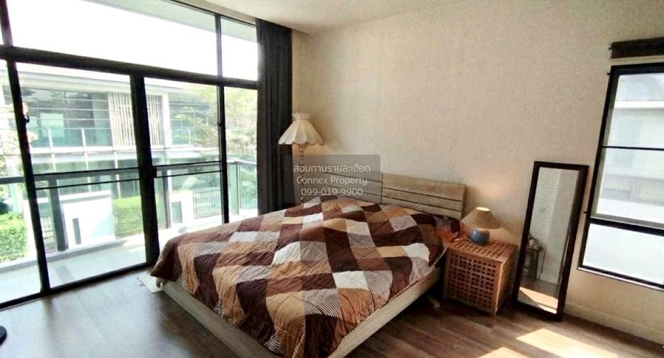 For rent 3 bedrooms house in Bang Kapi, Bangkok