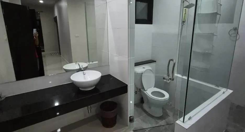 For rent 2 bedrooms villa in Mueang Phuket, Phuket