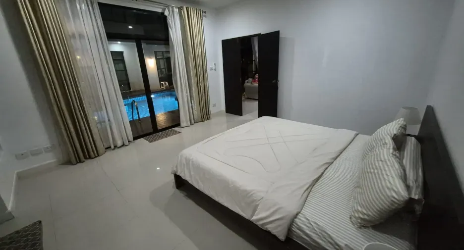 For rent 2 bedrooms villa in Mueang Phuket, Phuket