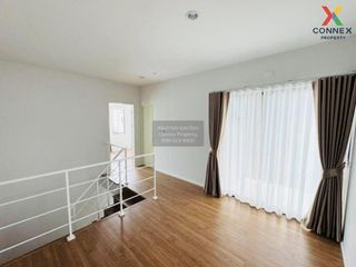 Casa adosada en alquiler de 3 habitaciones en Bang Kruai, Nonthaburi