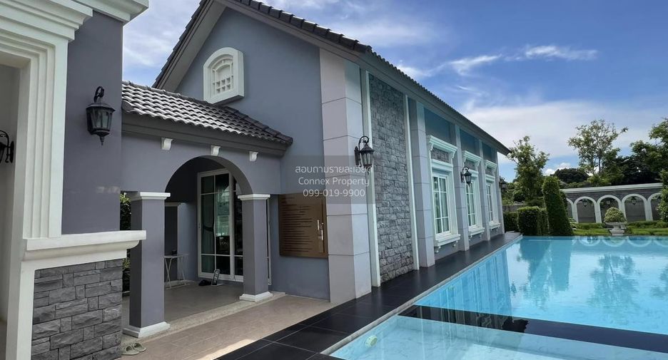 Reihenhaus zur Miete mit 3 Zimmer in Taling Chan, Bangkok