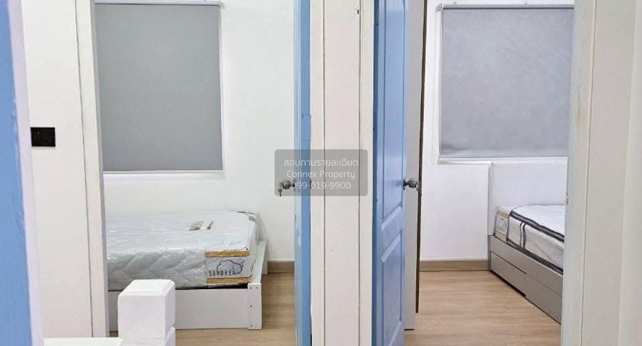 Casa adosada en alquiler de 3 habitaciones en Bang Yai, Nonthaburi