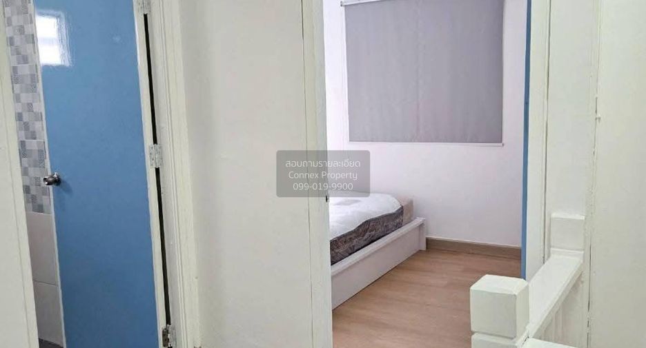 Casa adosada en alquiler de 3 habitaciones en Bang Yai, Nonthaburi