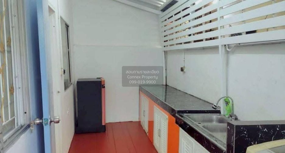 Casa adosada en alquiler de 3 habitaciones en Bang Yai, Nonthaburi