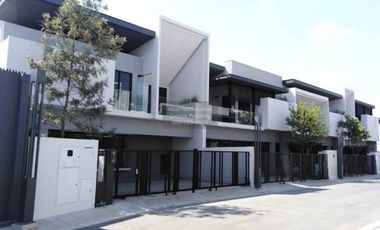 出租 3 卧室 独立屋 在 Bang Phli, Samut Prakan