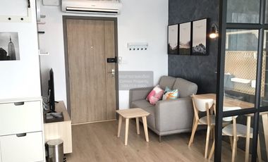 Condo en alquiler de 1 habitaciones en Bang Na, Bangkok