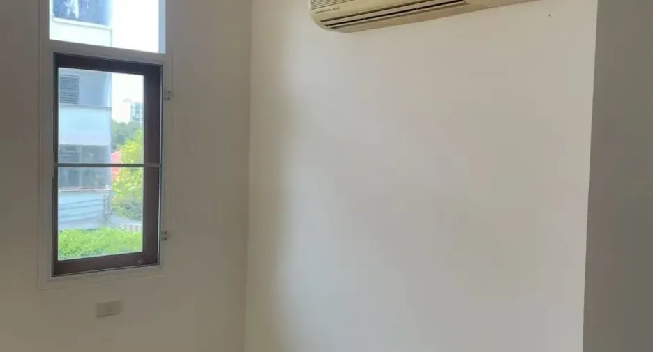 Аренда 2 спальни дом в Лак Си, Бангкок
