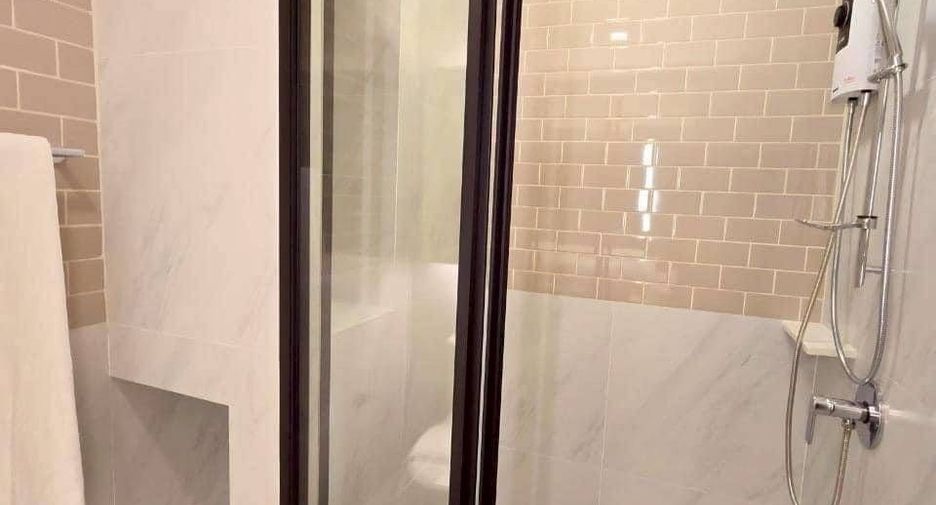 For rent 1 bed condo in Ratchathewi, Bangkok