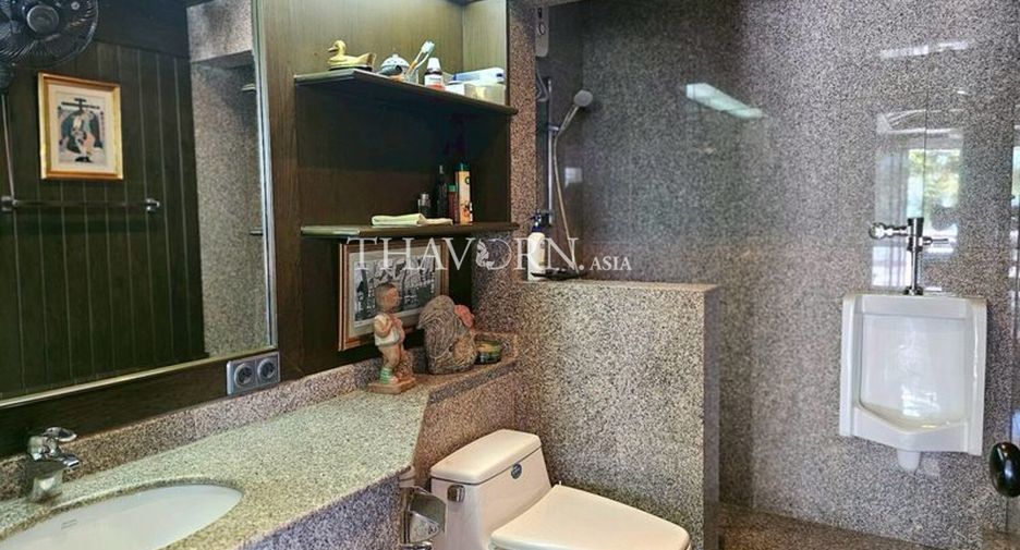 For sale 3 bedrooms condo in North Pattaya, Pattaya