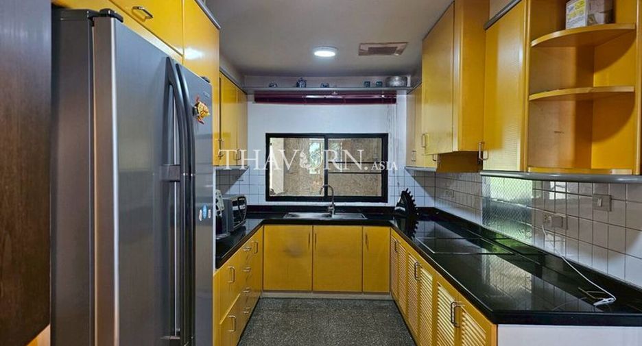 For sale 3 bedrooms condo in North Pattaya, Pattaya