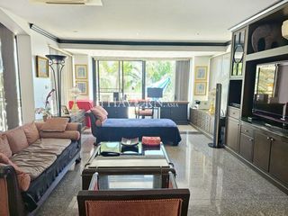 For sale 3 bedrooms condo in Bang Lamung, Chonburi
