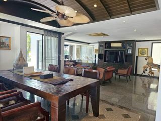 For sale 3 bedrooms condo in Bang Lamung, Chonburi