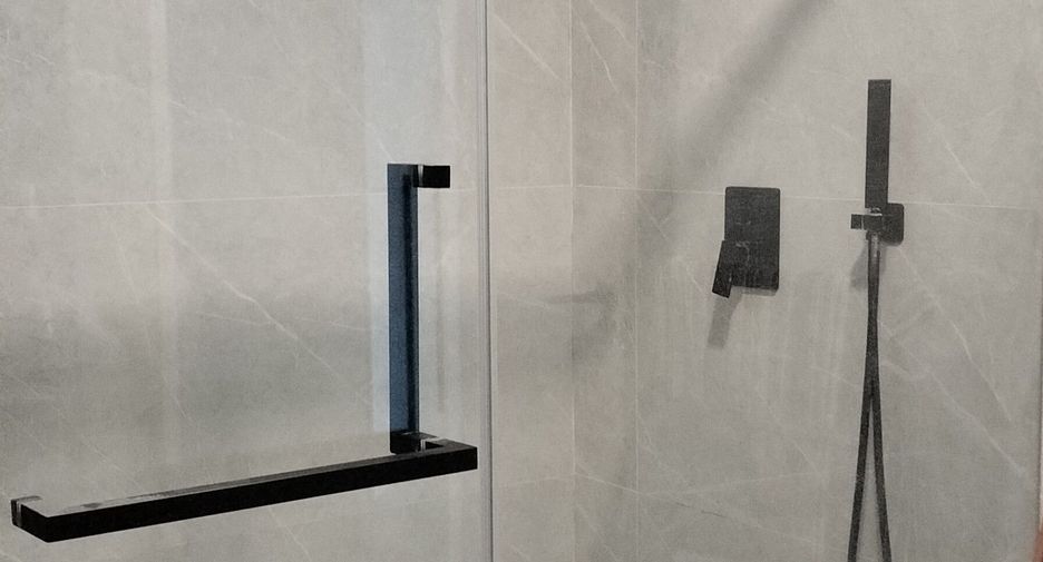 For sale 5 bedrooms condo in Bang Na, Bangkok