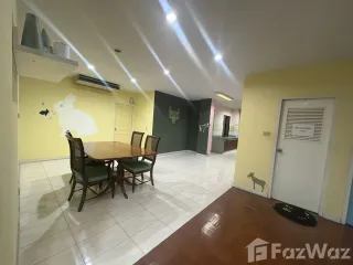 For rent 3 bedrooms apartment in Phaya Thai, Bangkok