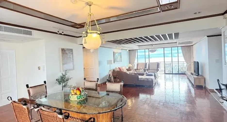 Wohnung zur Miete mit 3 Zimmer in Pratumnak, Pattaya