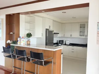 For rent 3 bedrooms condo in Bang Lamung, Chonburi