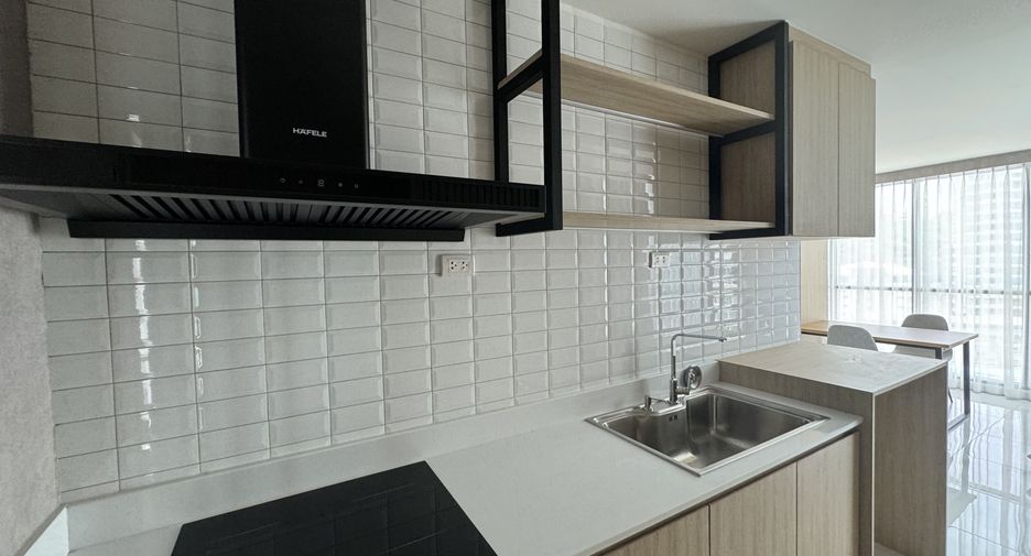 For sale 1 bed condo in Pratumnak, Pattaya