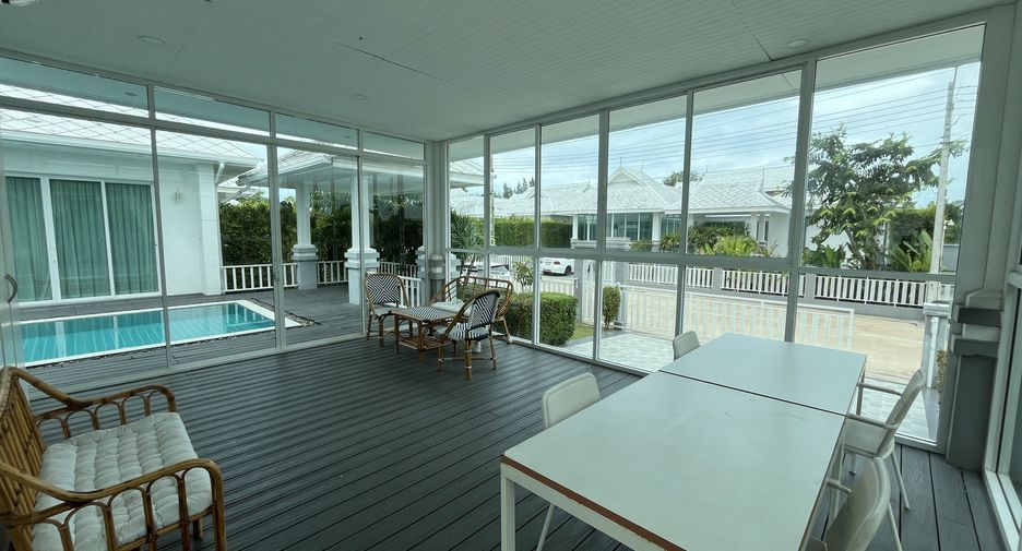 For rent 3 bedrooms villa in Hua Hin, Prachuap Khiri Khan
