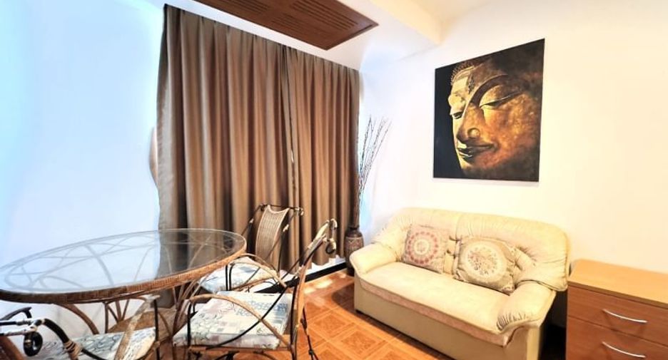 For sale studio condo in Pratumnak, Pattaya