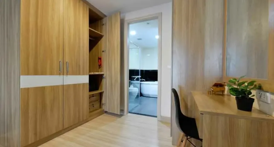 À louer 1 chambre condo à Watthana, Bangkok