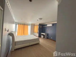 For sale 2 bedrooms condo in Bang Phlat, Bangkok